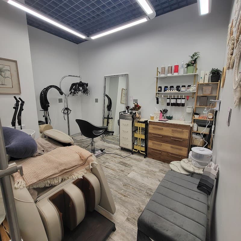 Salon De Elle