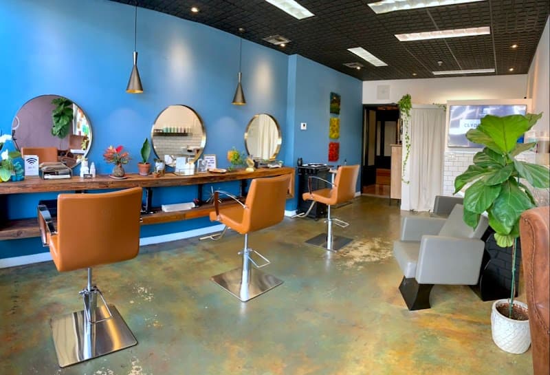 Cutting Edge 600 Salon