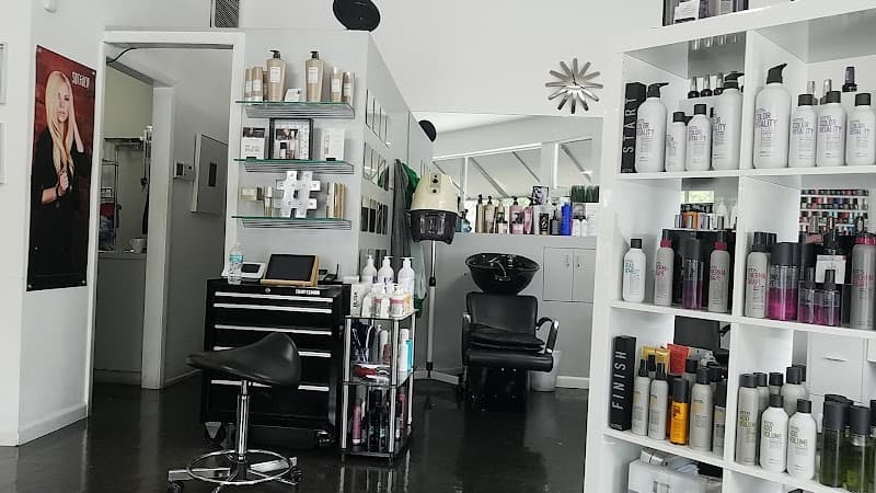 Head to Toes Salon