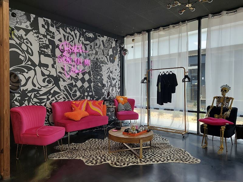 Mirror Mirror Beauty Studio