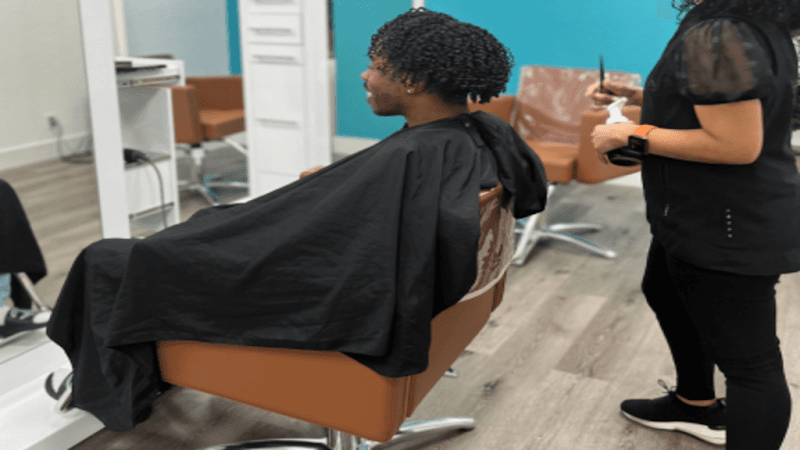 Hydra-Bar Salon