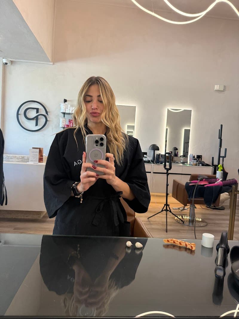 PRAGA Salon Miami