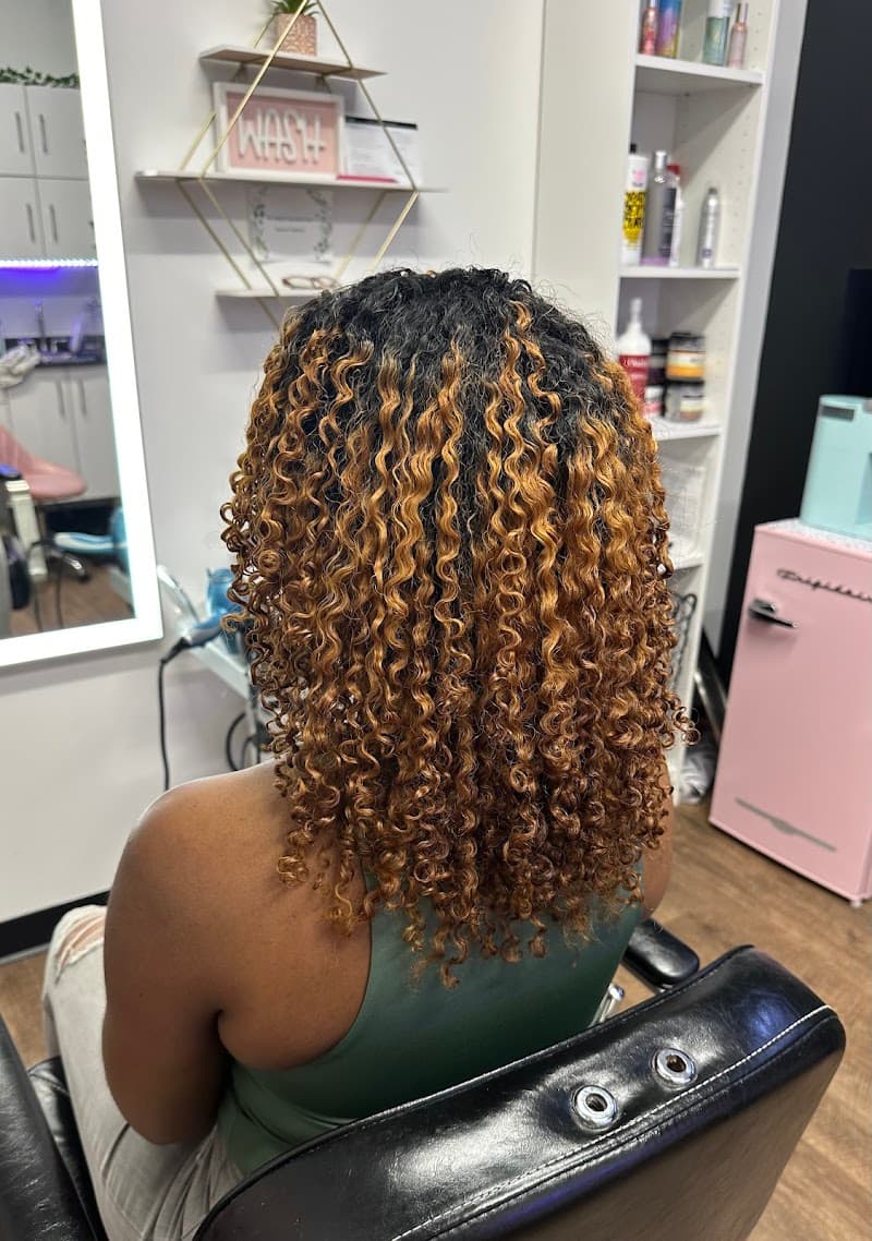 Dream Curls Studio