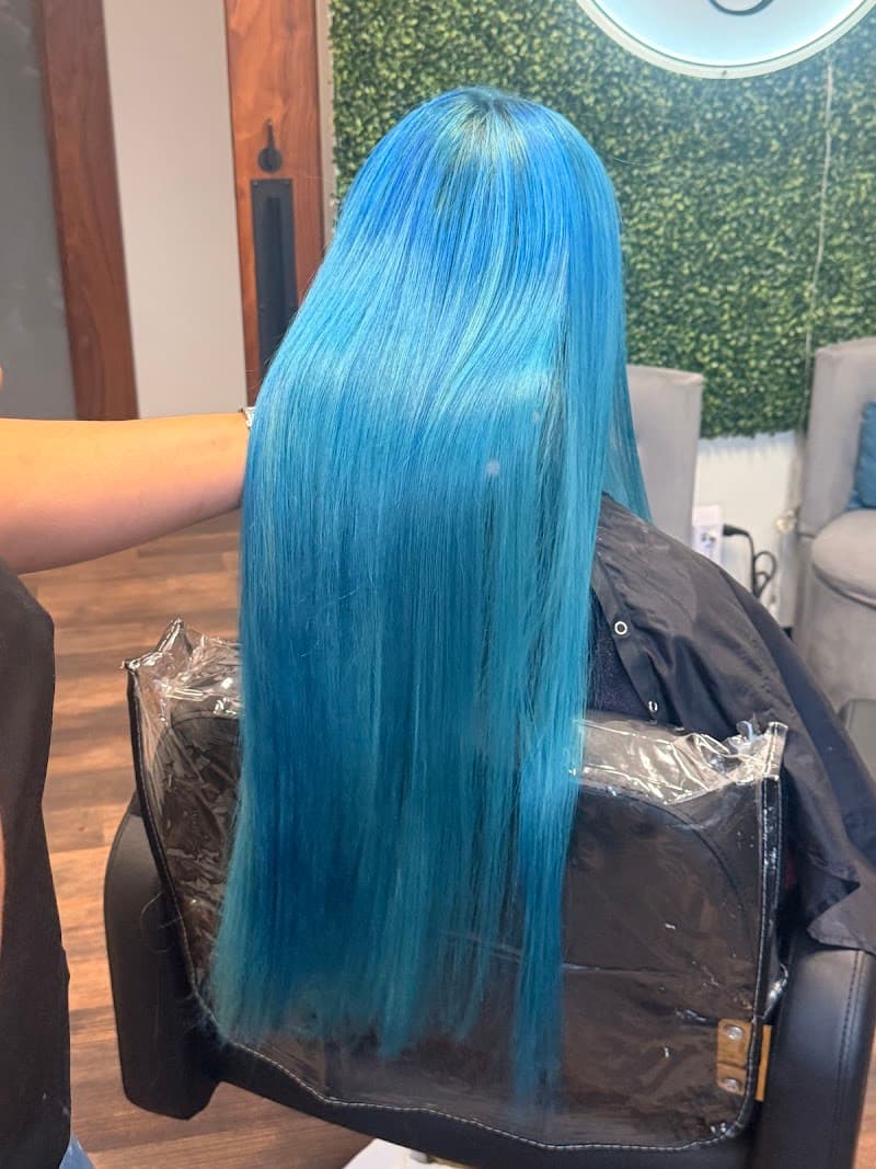 Star Salon Studios