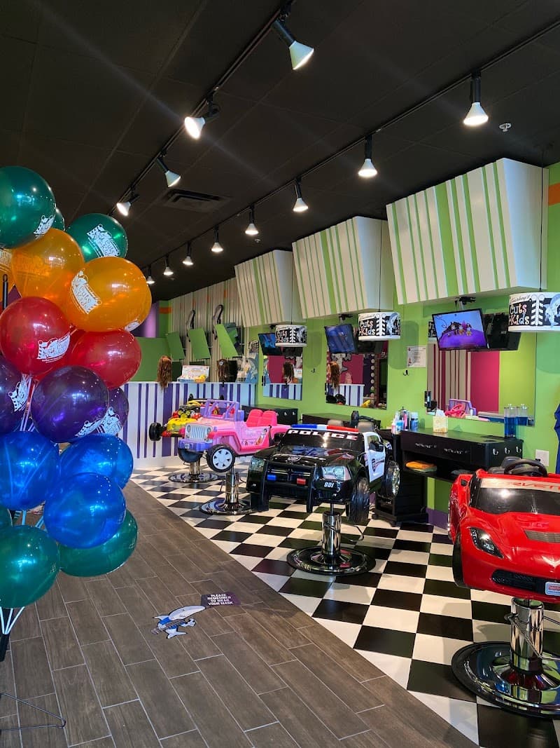 Sharkey's Cuts For Kids - Coral Springs, FL
